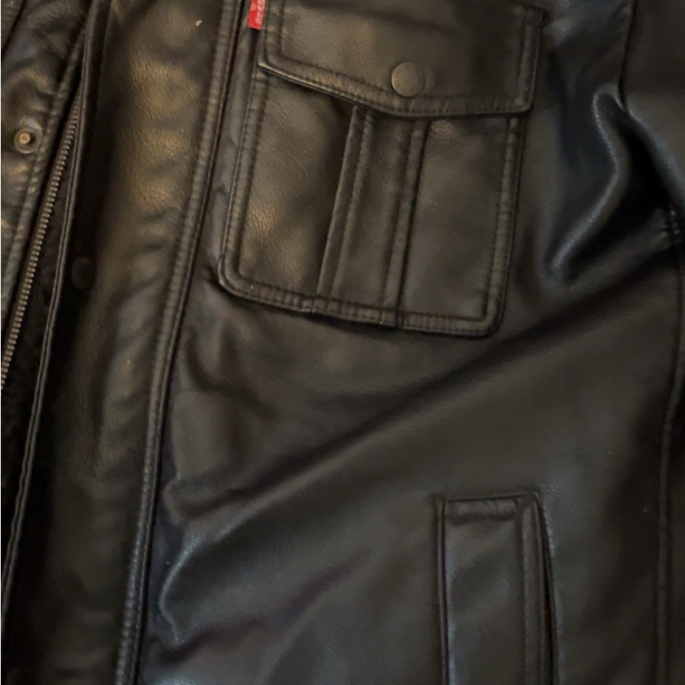 Levi’s Leather Jacket - Picture 3 of 6